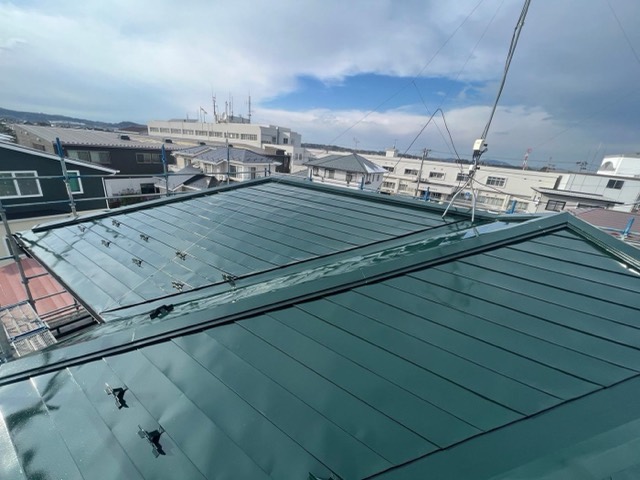石巻市大街道 H様邸 屋根塗装・ベランダ防水 施工写真