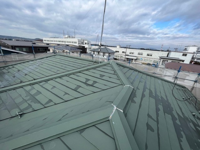 石巻市大街道 北条様邸 屋根塗装・ベランダ防水 施工写真